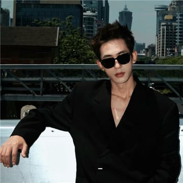 Chuyên gia